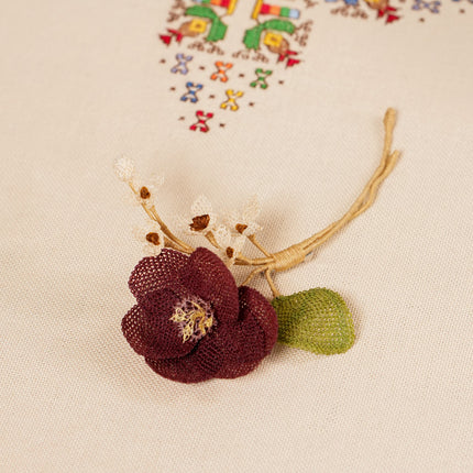 Embroidered Pin "Flower_9"