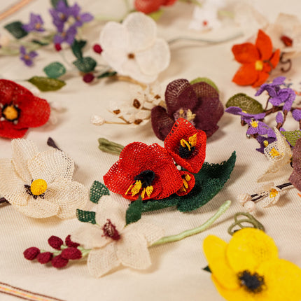 Embroidered Pin "Flower_10