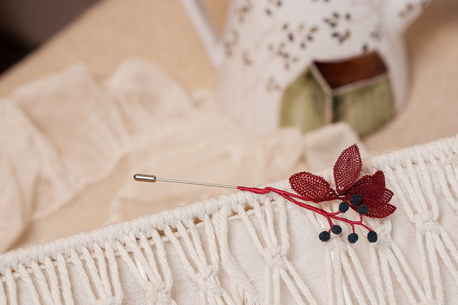 Embroidered Pin "Flower_26"