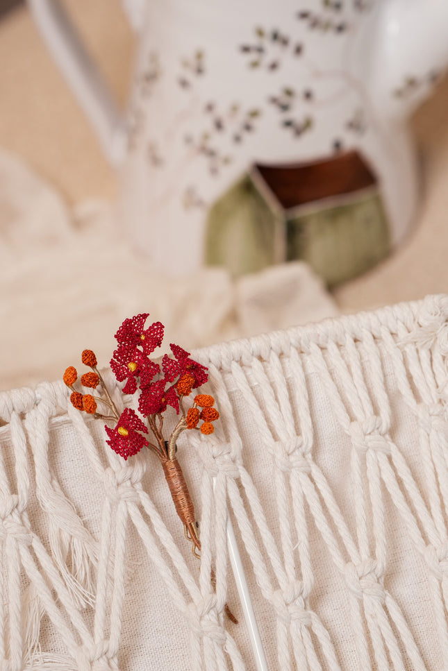 Embroidered Pin "Flower_27"