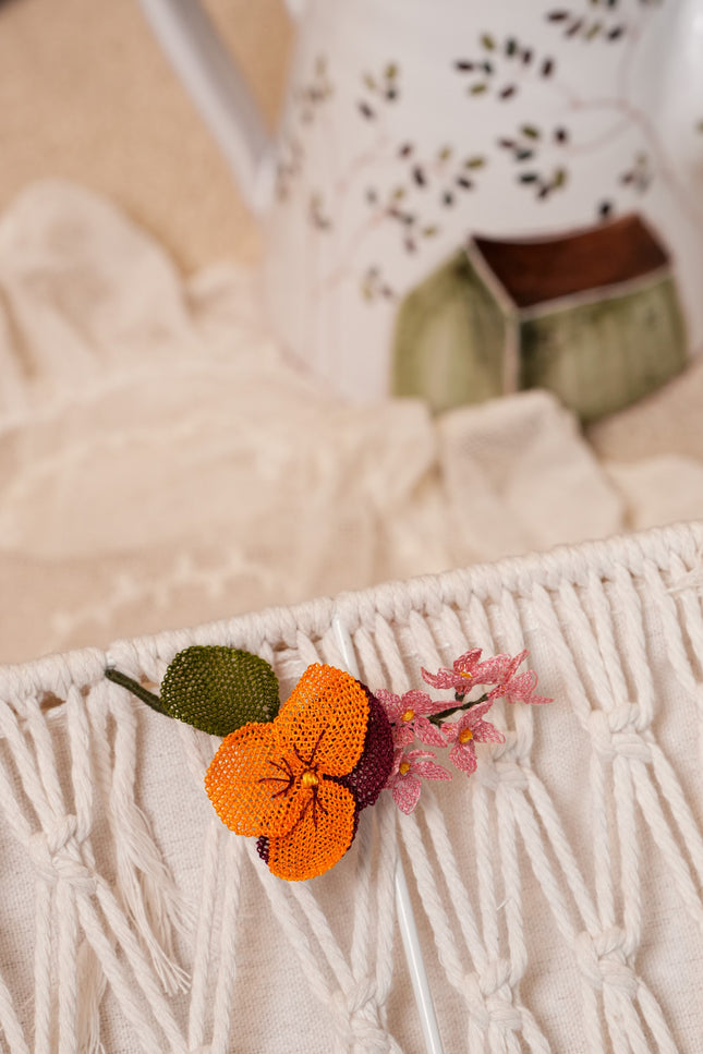 Embroidered Pin "Flower_23"